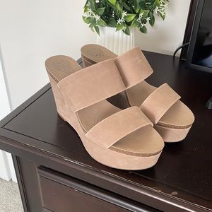 Vince Camuto Platform Wedges Size 10